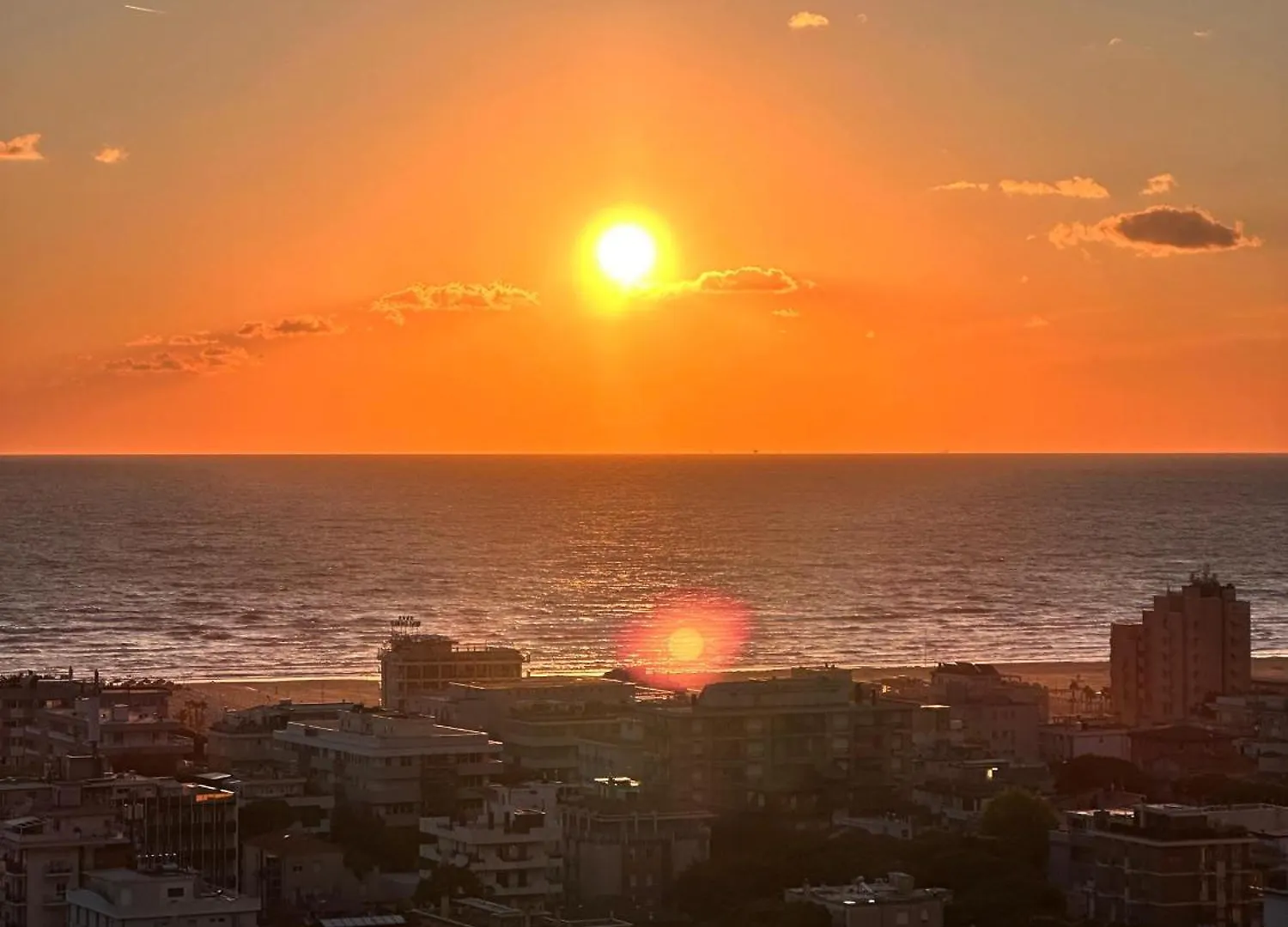 公寓 Panoramico Appartamento Vista Mare 里米尼